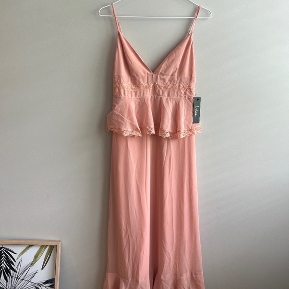 Lulus Dresses & Skirts - Lulus Prom Dress NEW